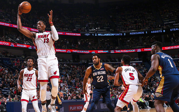 开云中国-败北首场状态出色，西班牙队观众沸腾！，阿扎伦卡重返赛场上演精彩一战-开云中国